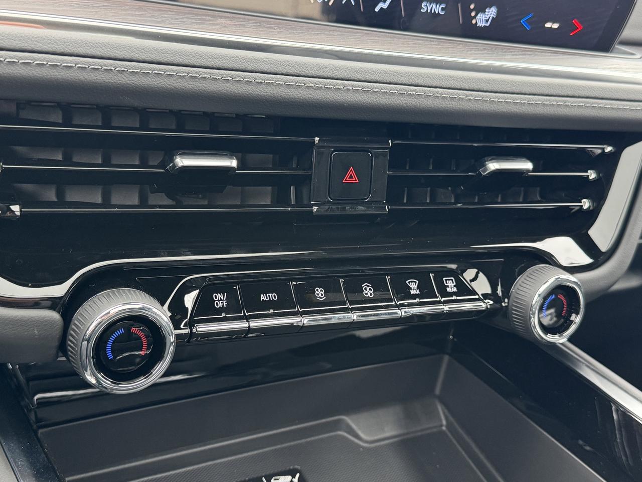 2026 Chevrolet Suburban Z71 Photo