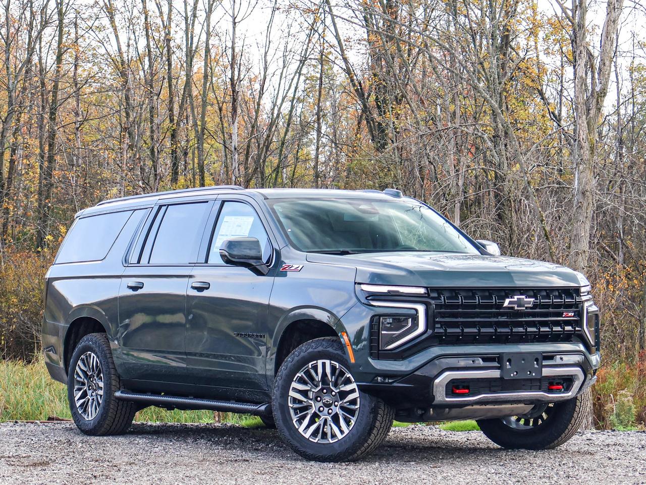 2026 Chevrolet Suburban Z71 Photo5