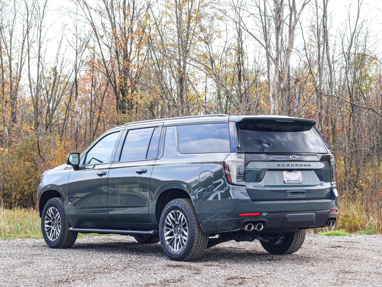 2026 Chevrolet Suburban Z71 Photo