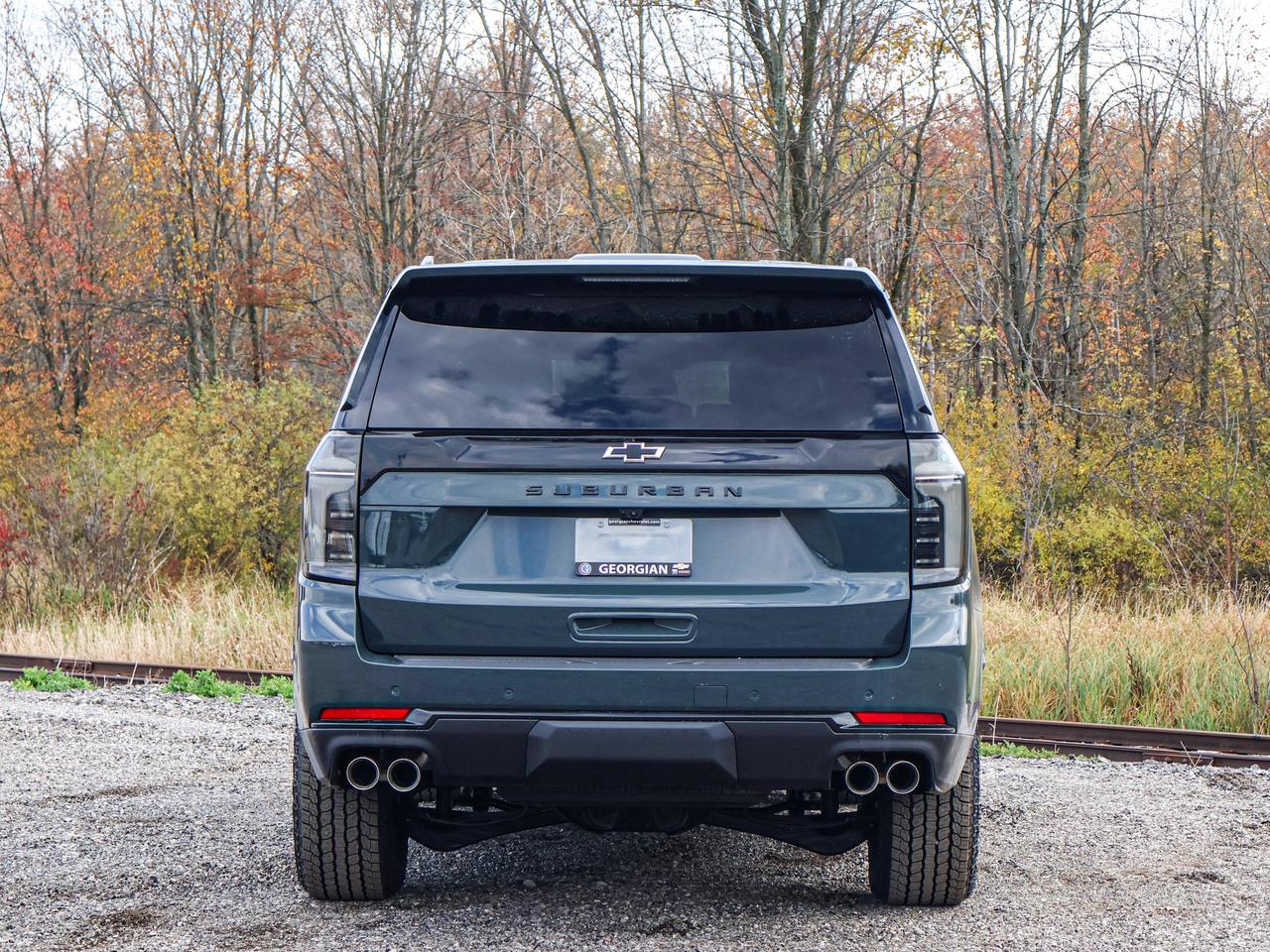 2026 Chevrolet Suburban Z71 Photo