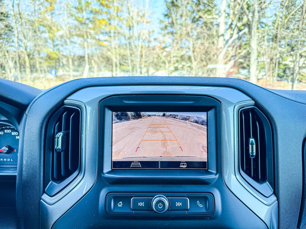 2026 Chevrolet Silverado 1500 Custom Trail Boss Photo