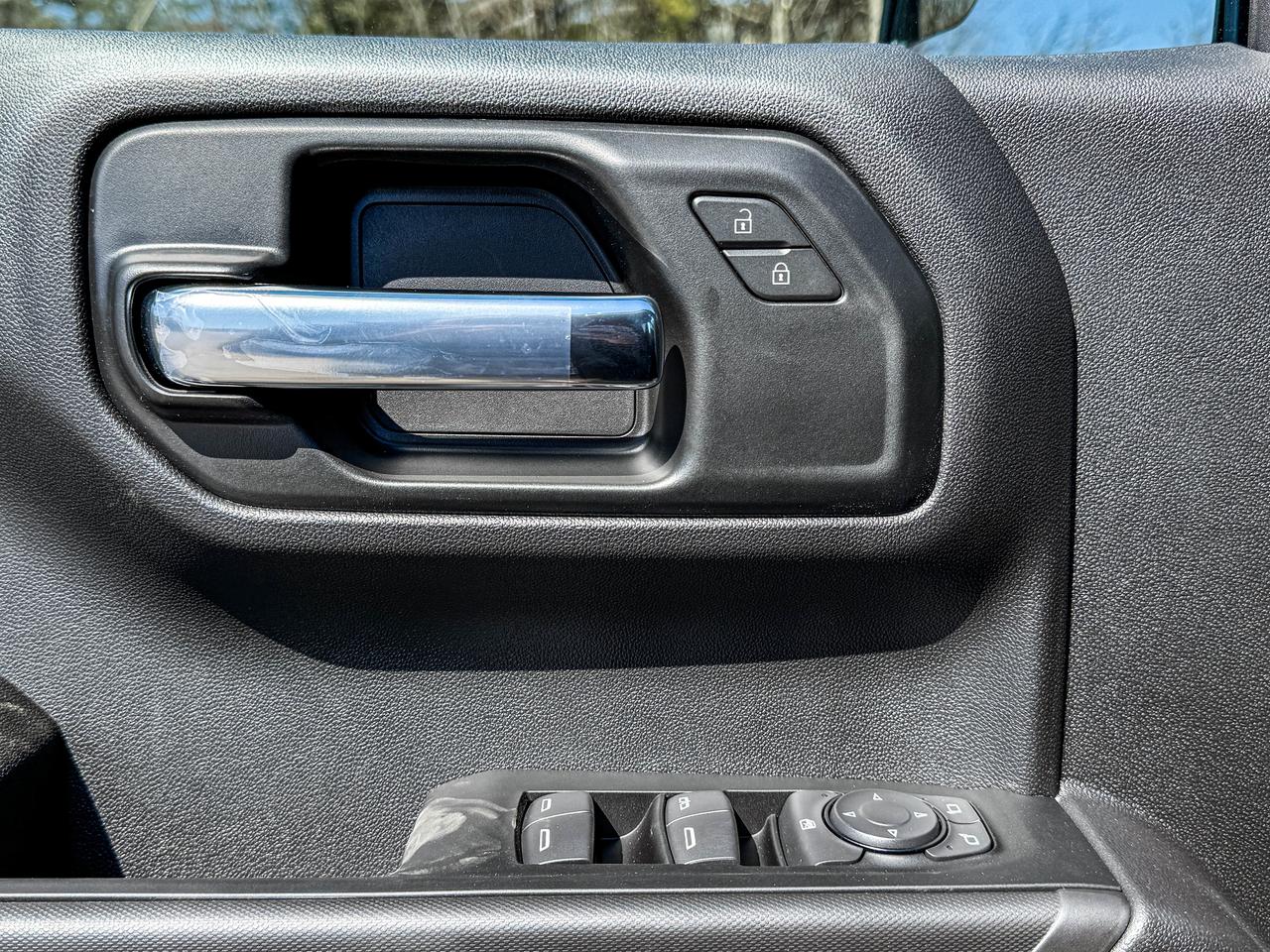 2026 Chevrolet Silverado 1500 Custom Trail Boss Photo