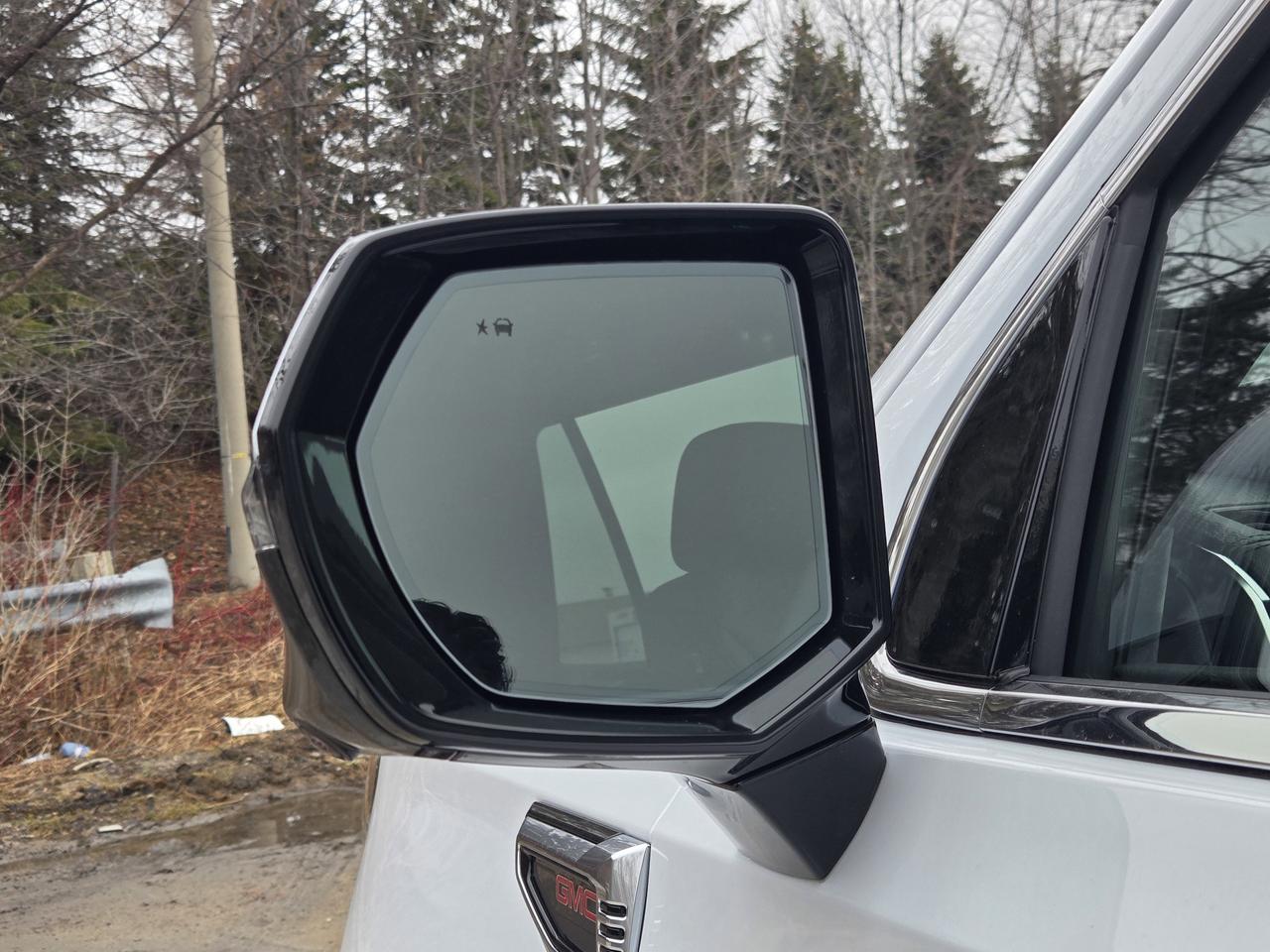 2026 GMC Yukon Denali Photo