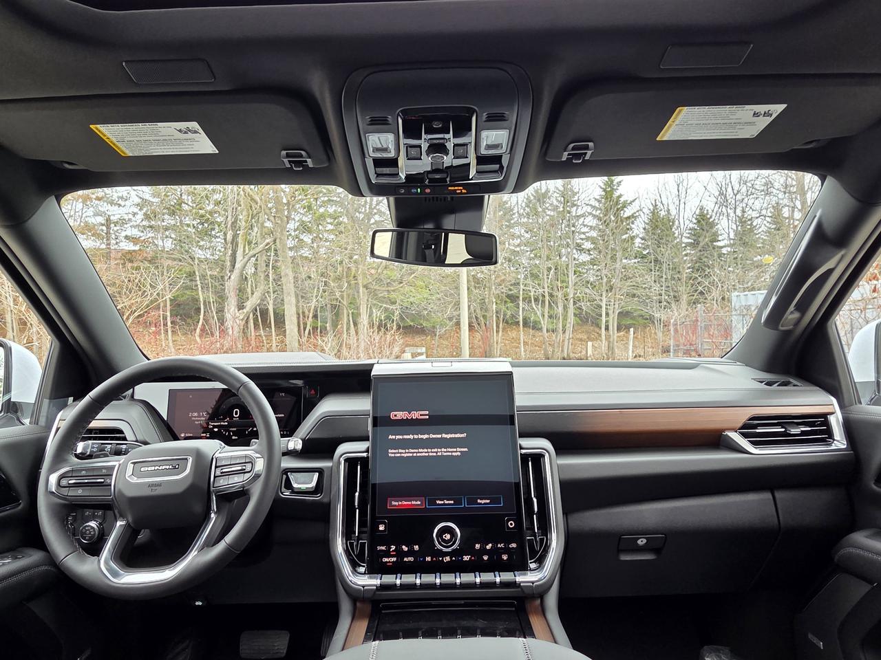 2026 GMC Yukon Denali Photo