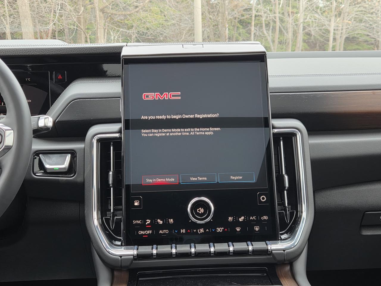 2026 GMC Yukon Denali Photo