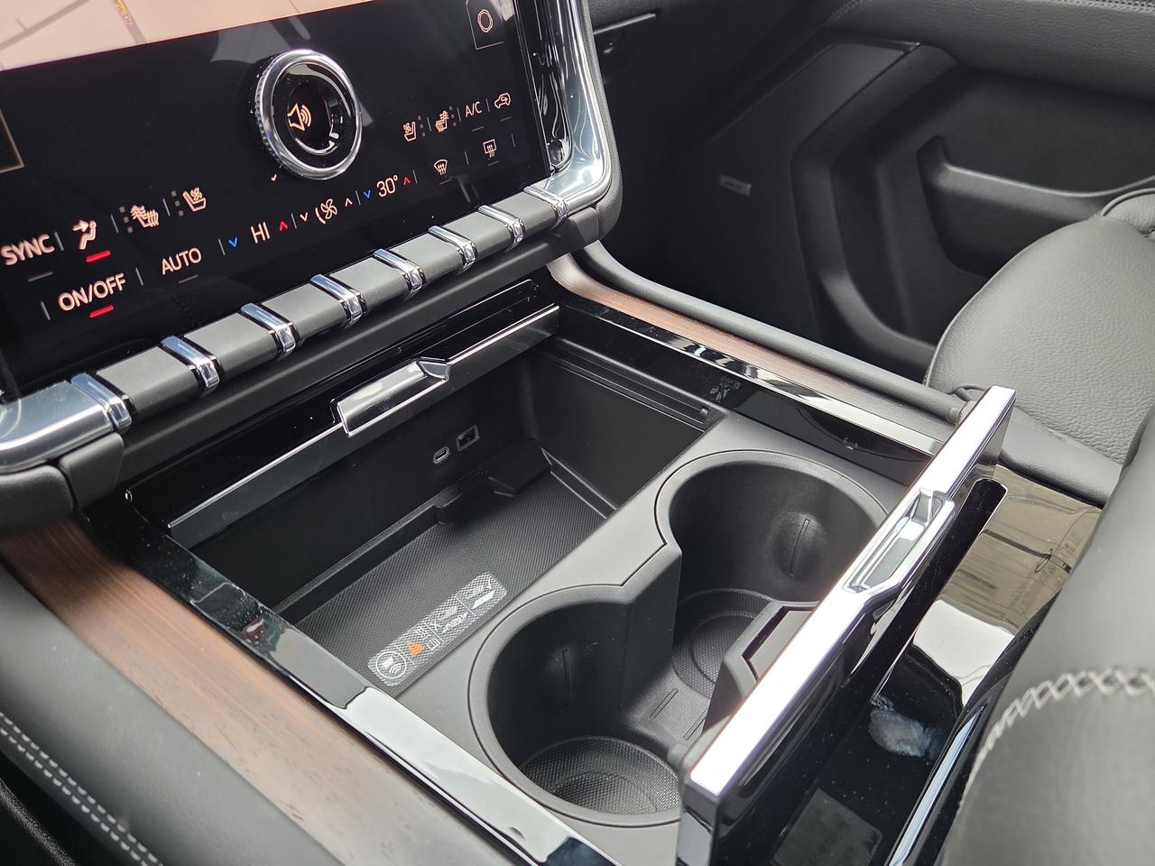 2026 GMC Yukon Denali Photo
