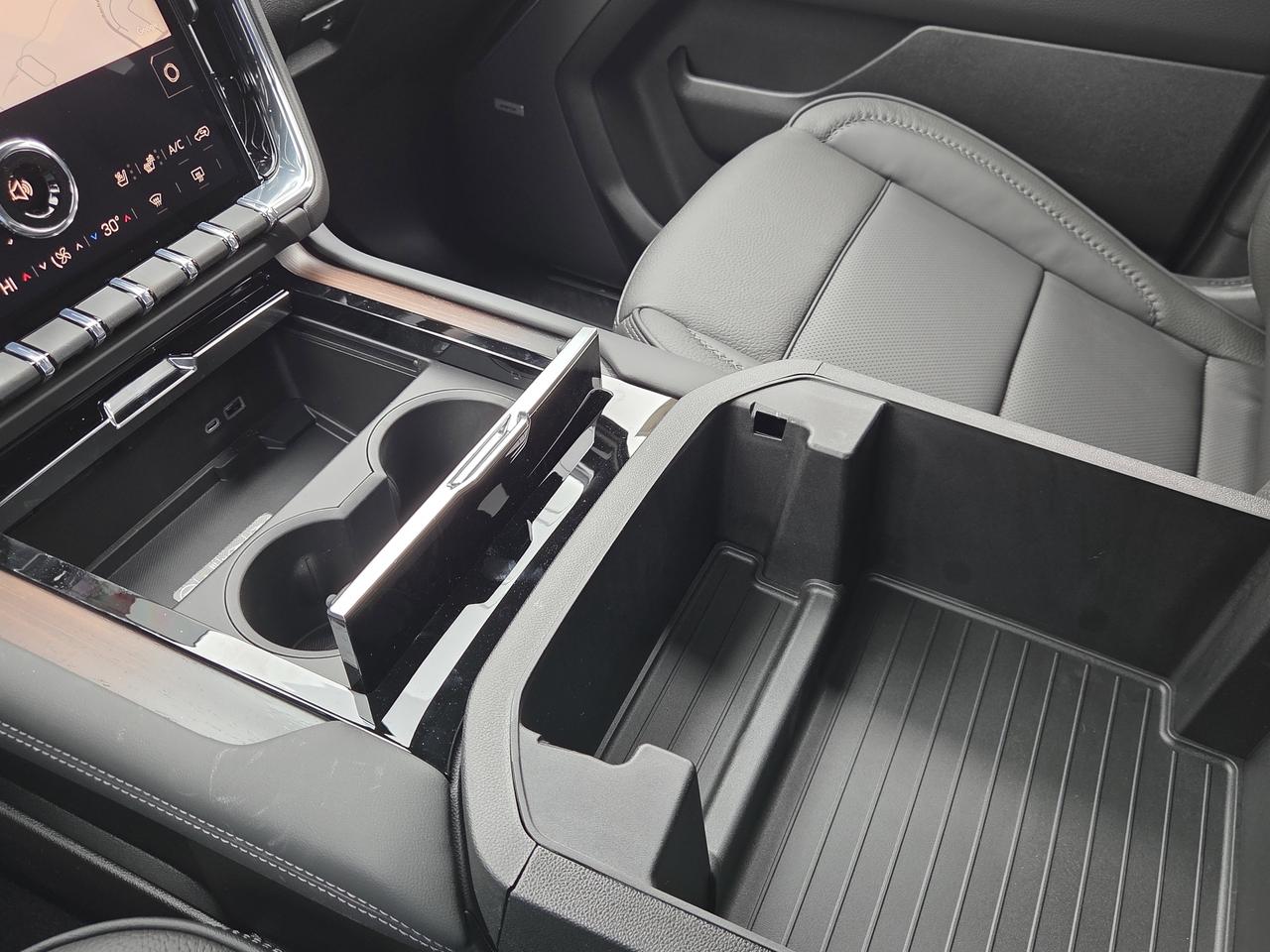 2026 GMC Yukon Denali Photo