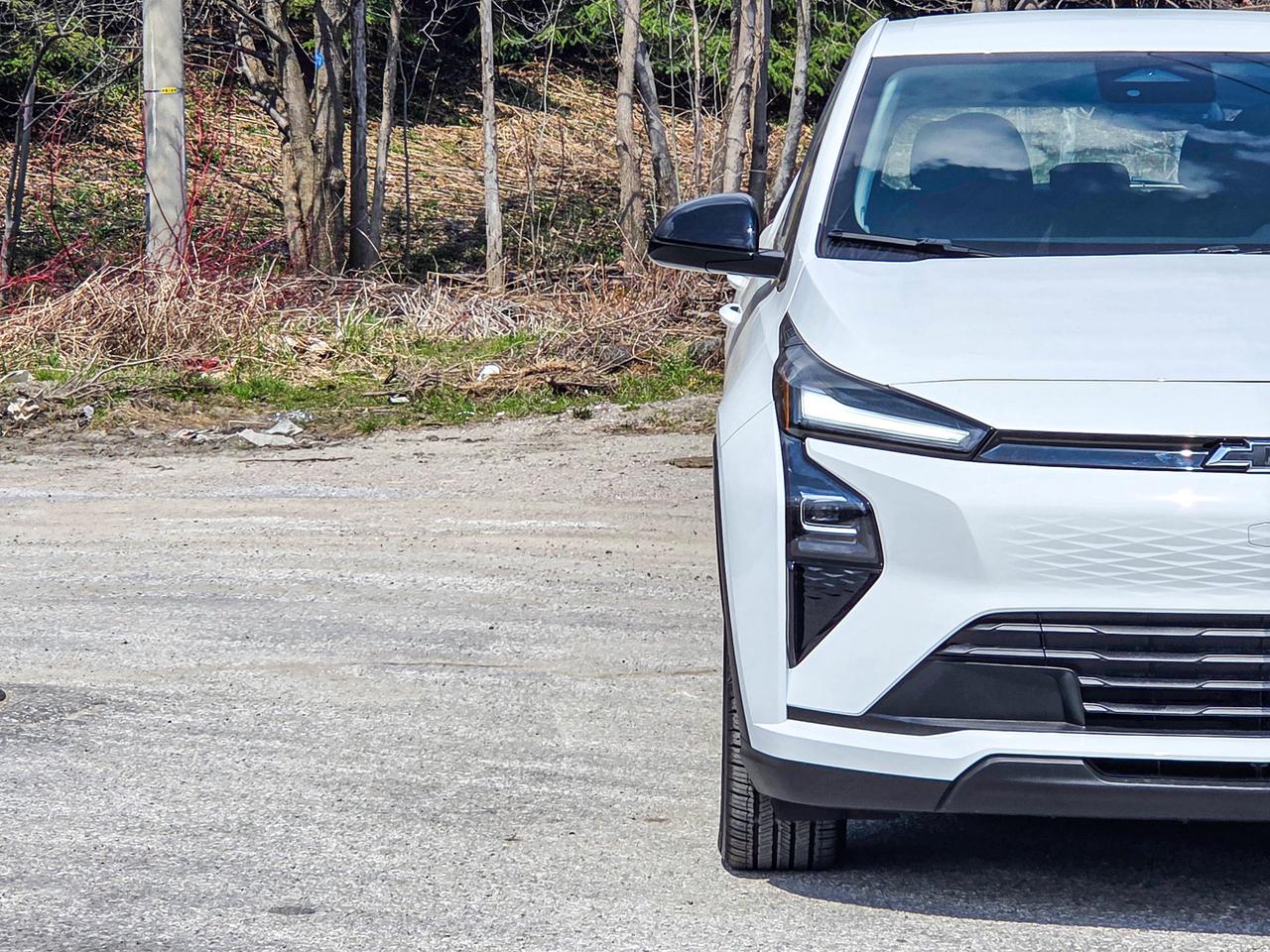 2027 Chevrolet Bolt LT Photo