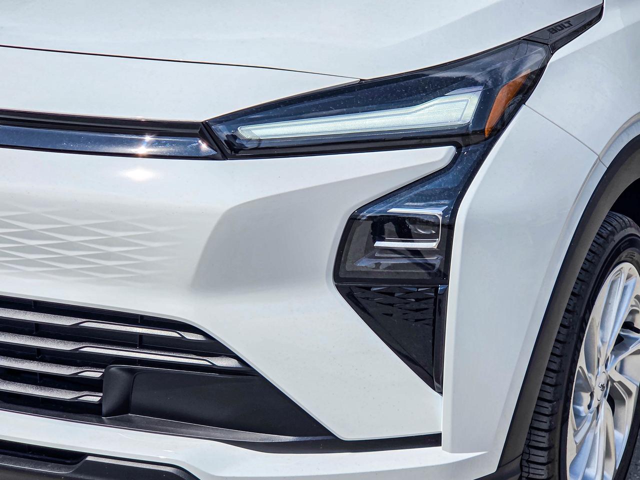 2027 Chevrolet Bolt LT Photo