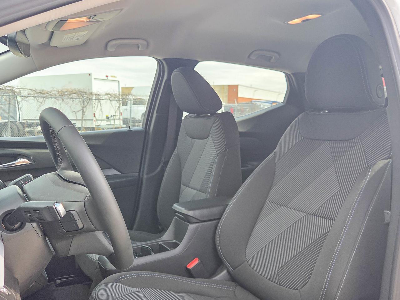 2027 Chevrolet Bolt LT Photo