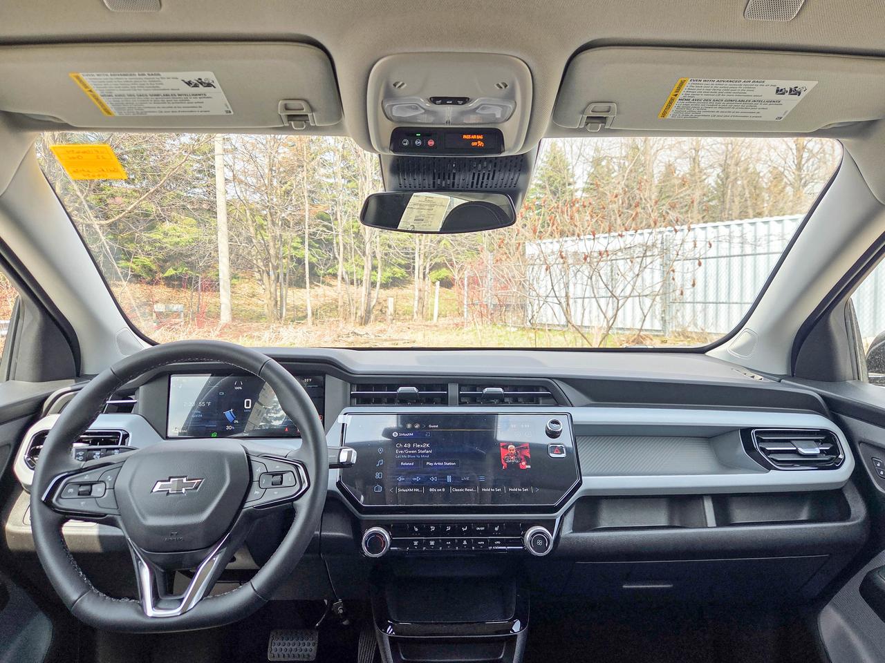 2027 Chevrolet Bolt LT Photo