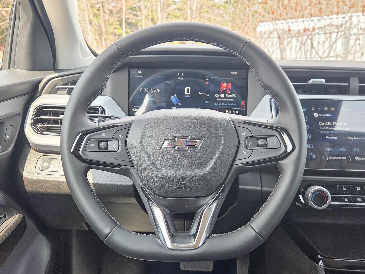 2027 Chevrolet Bolt LT Photo