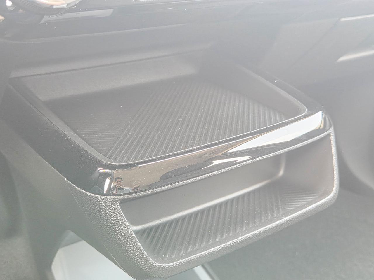 2027 Chevrolet Bolt LT Photo