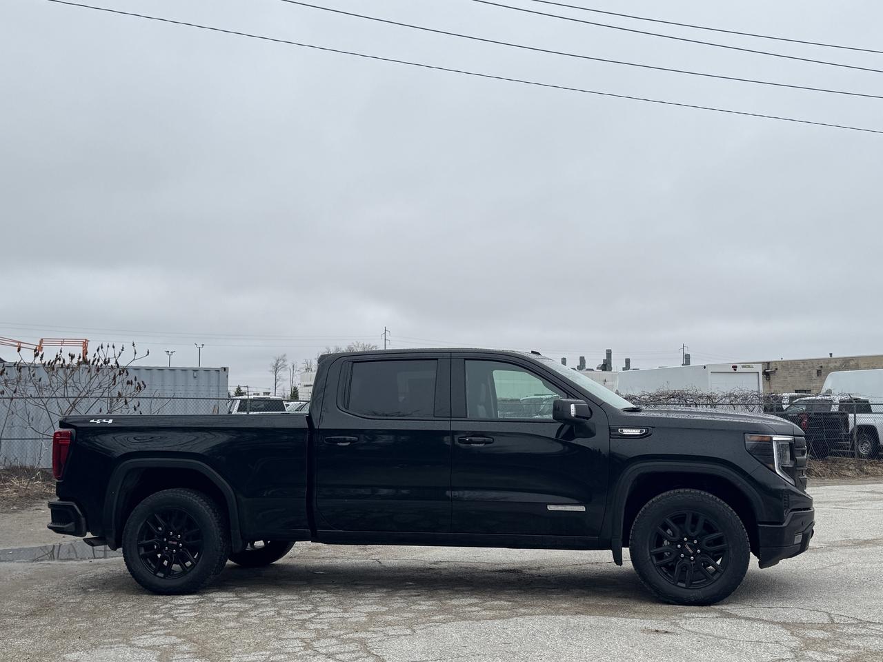 2026 GMC Sierra 1500 ELEVATION Photo