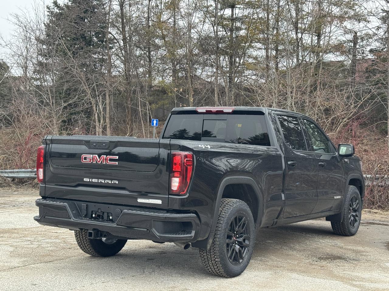 2026 GMC Sierra 1500 ELEVATION Photo