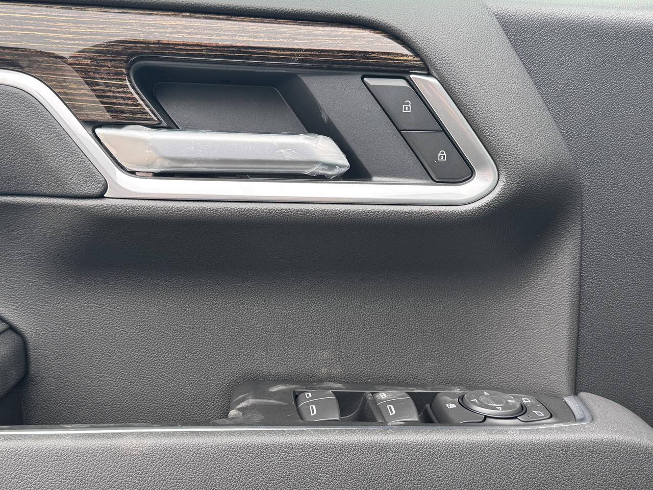 2026 GMC Sierra 1500 ELEVATION Photo