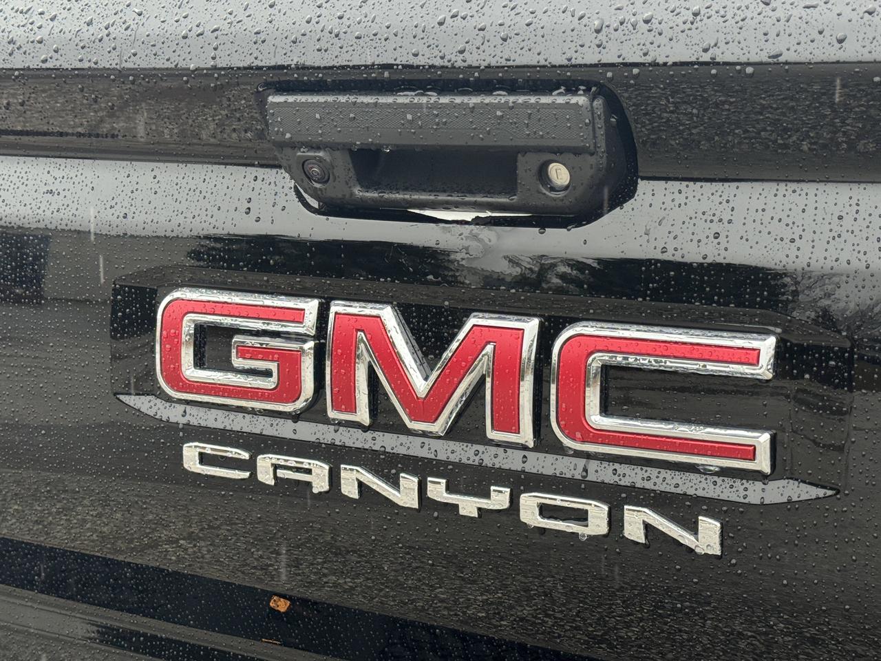 2026 GMC Canyon AT4 Photo