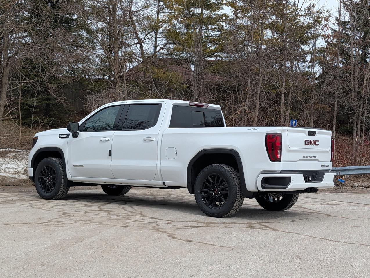 2026 GMC Sierra 1500 ELEVATION Photo