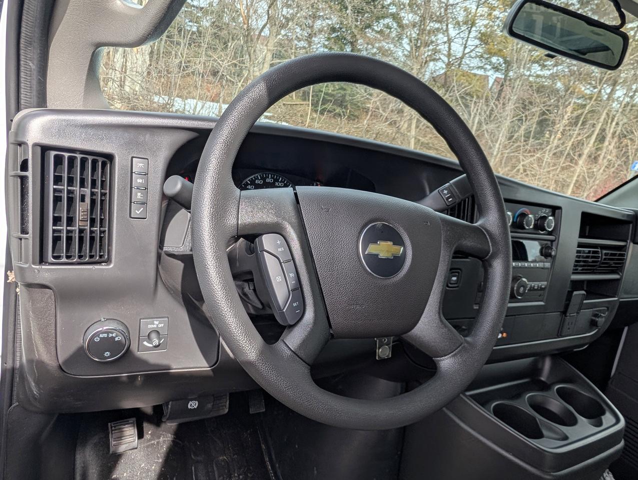 2026 Chevrolet Express Cargo Van  Photo