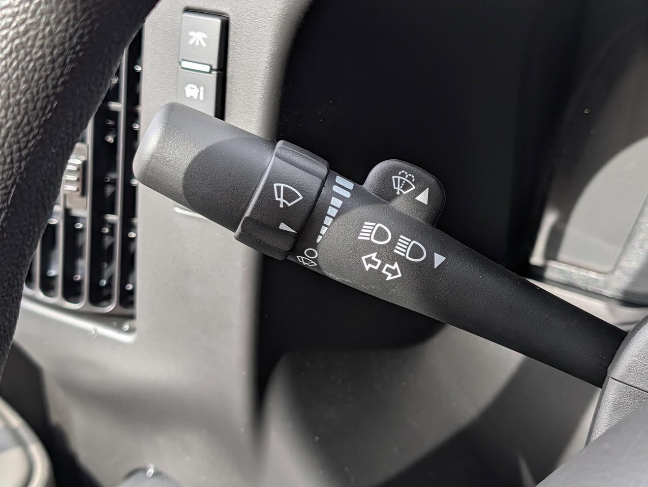 2026 Chevrolet Express Cargo Van  Photo