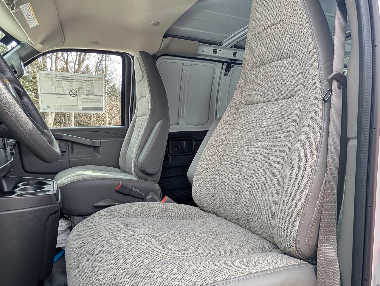 2026 Chevrolet Express Cargo Van  Photo