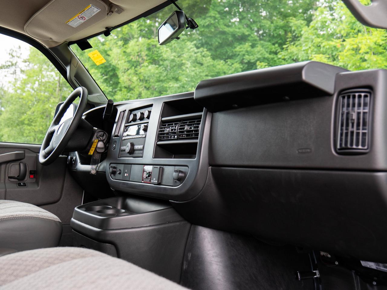 2026 Chevrolet Express Cargo Van  Photo