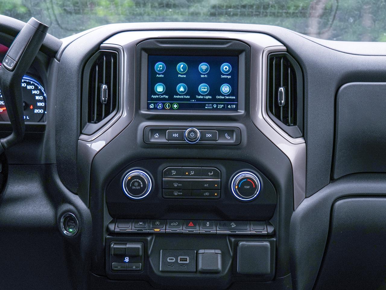 2026 Chevrolet Silverado 1500 Custom Trail Boss Photo