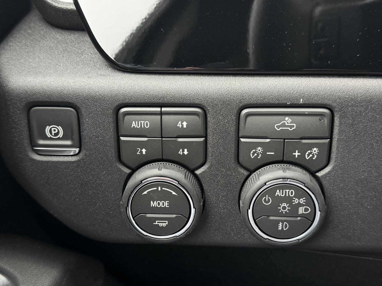 2026 Chevrolet Silverado 1500 RST Photo