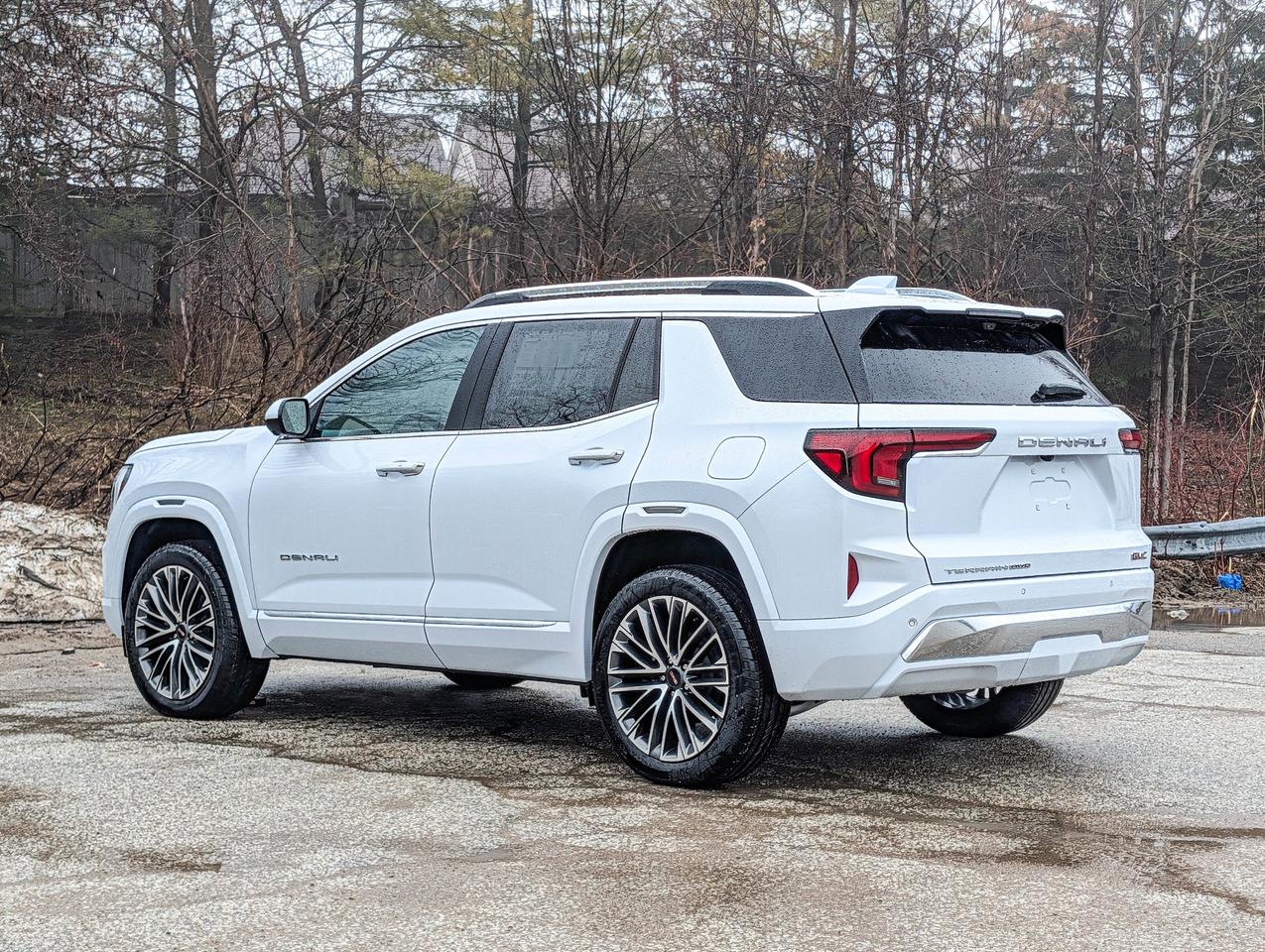 2026 GMC Terrain AWD Denali Photo