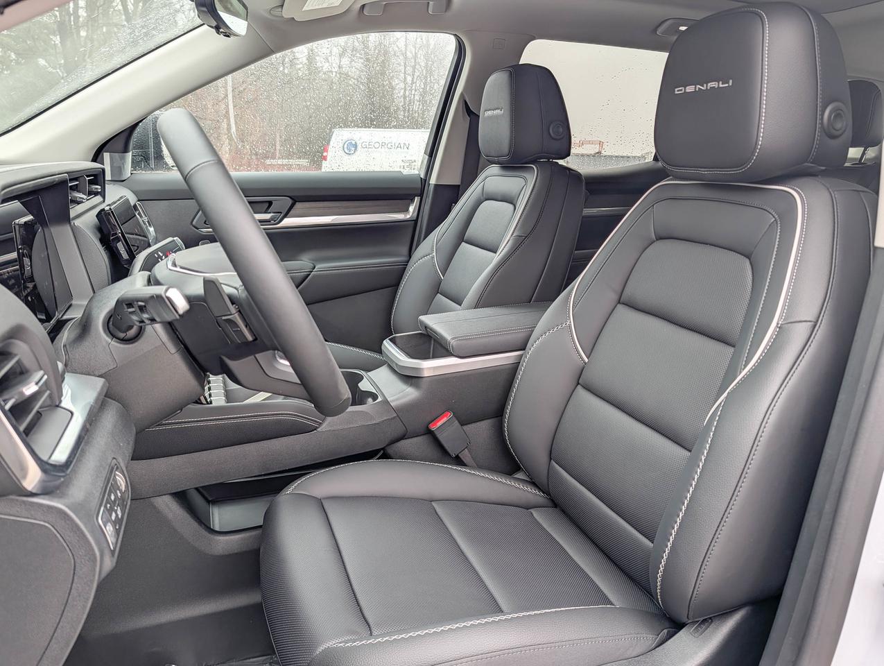 2026 GMC Terrain AWD Denali Photo