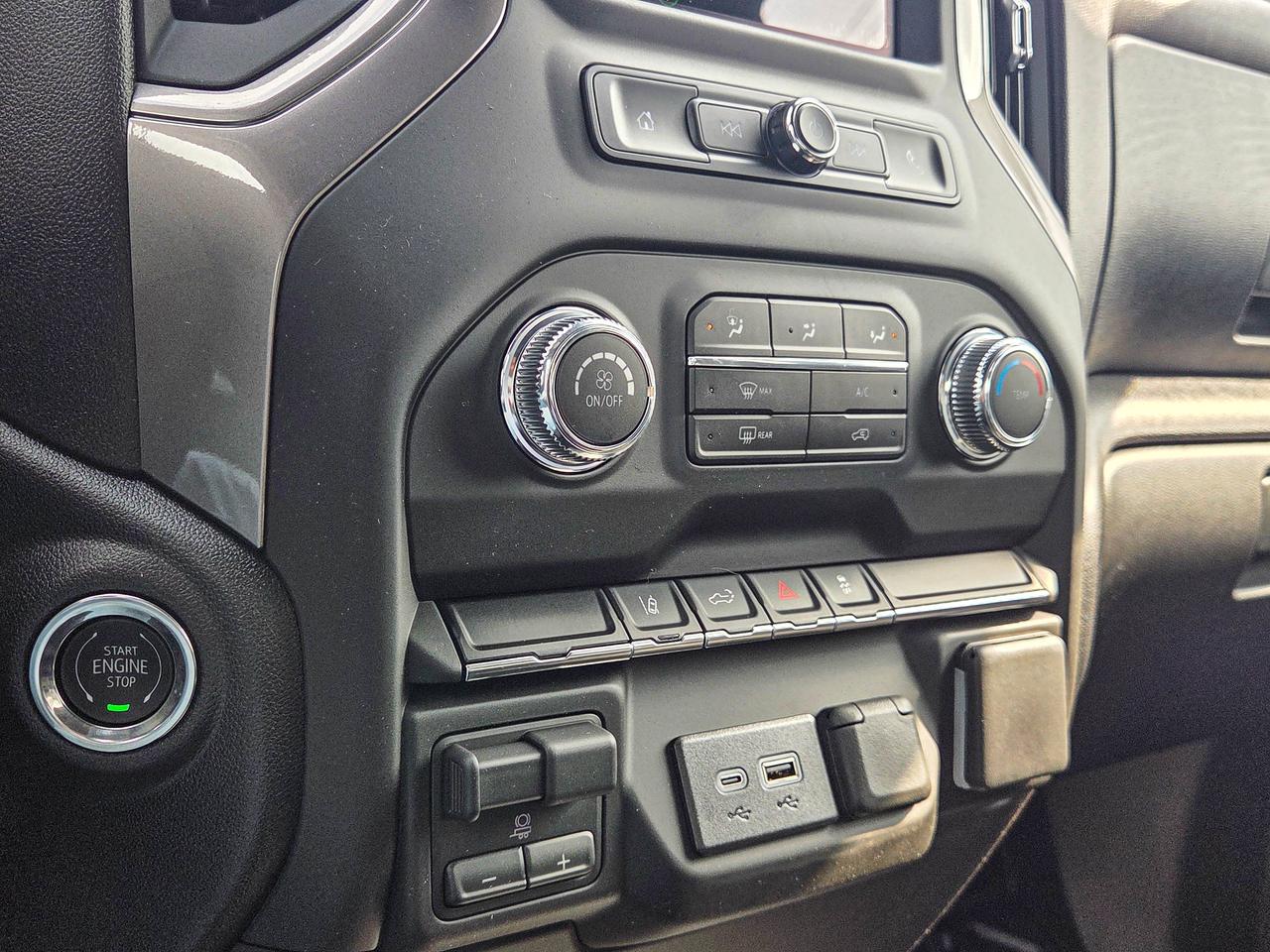 2026 GMC SIERRA 2500HD Pro Photo
