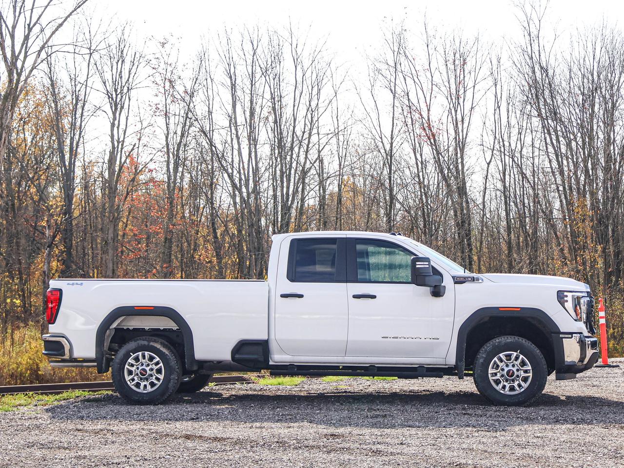 2026 GMC SIERRA 2500HD Pro Photo2