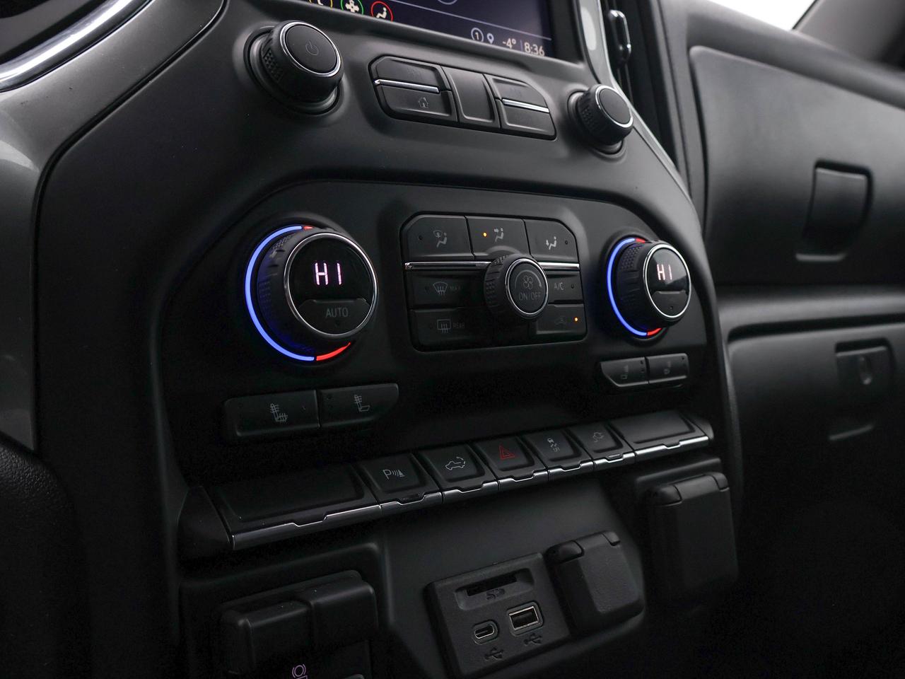 2023 Chevrolet SILVERADO 2500HD LT Photo