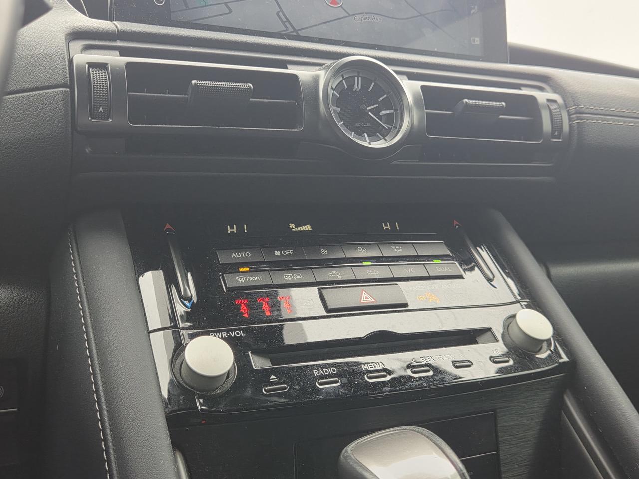 2023 Lexus IS 300 Photo