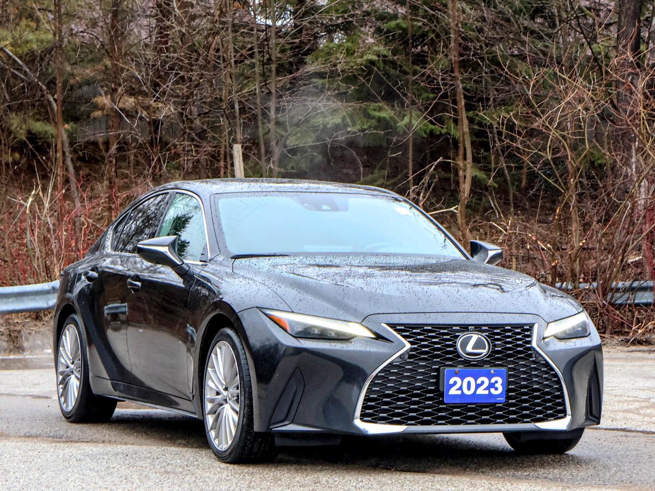 2023 Lexus IS 300 Photo4