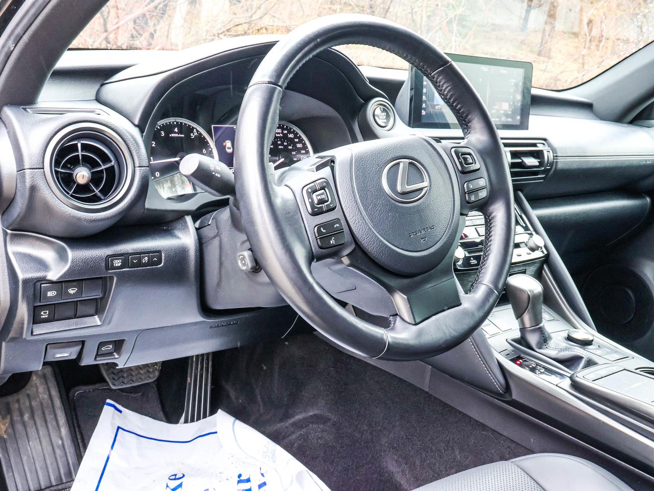 2023 Lexus IS 300 Photo