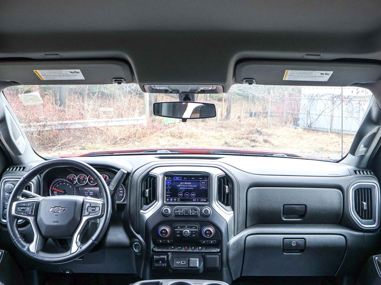 2020 Chevrolet Silverado 1500 RST Photo