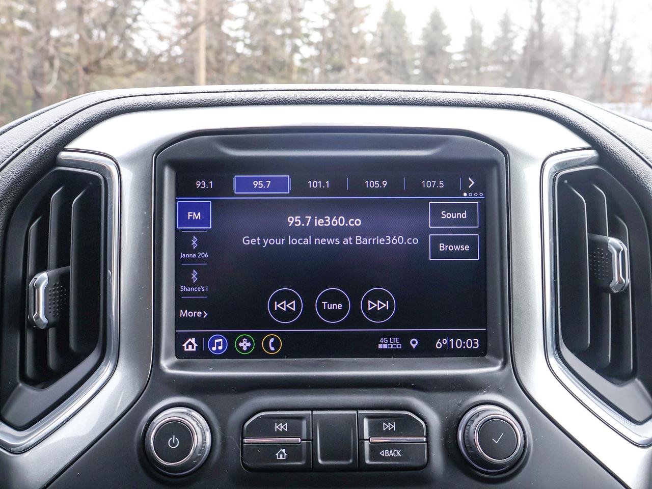 2020 Chevrolet Silverado 1500 RST Photo