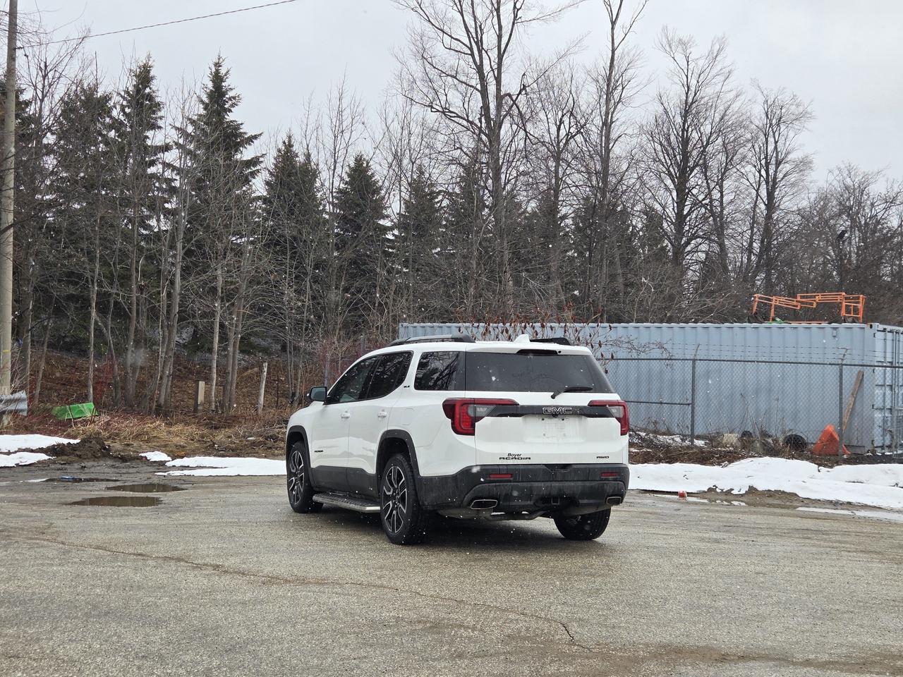 2021 GMC Acadia SLE Photo