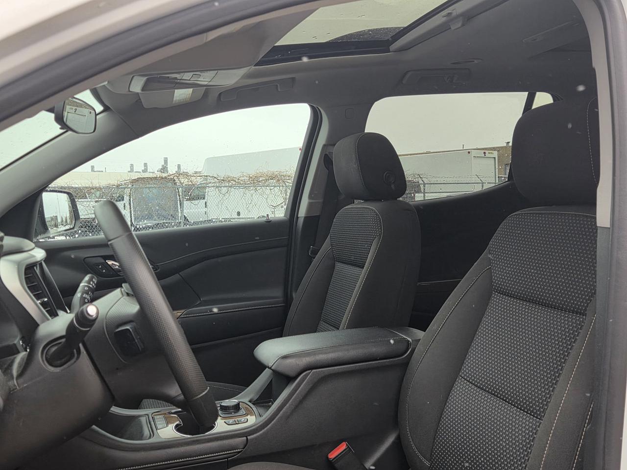 2021 GMC Acadia SLE Photo