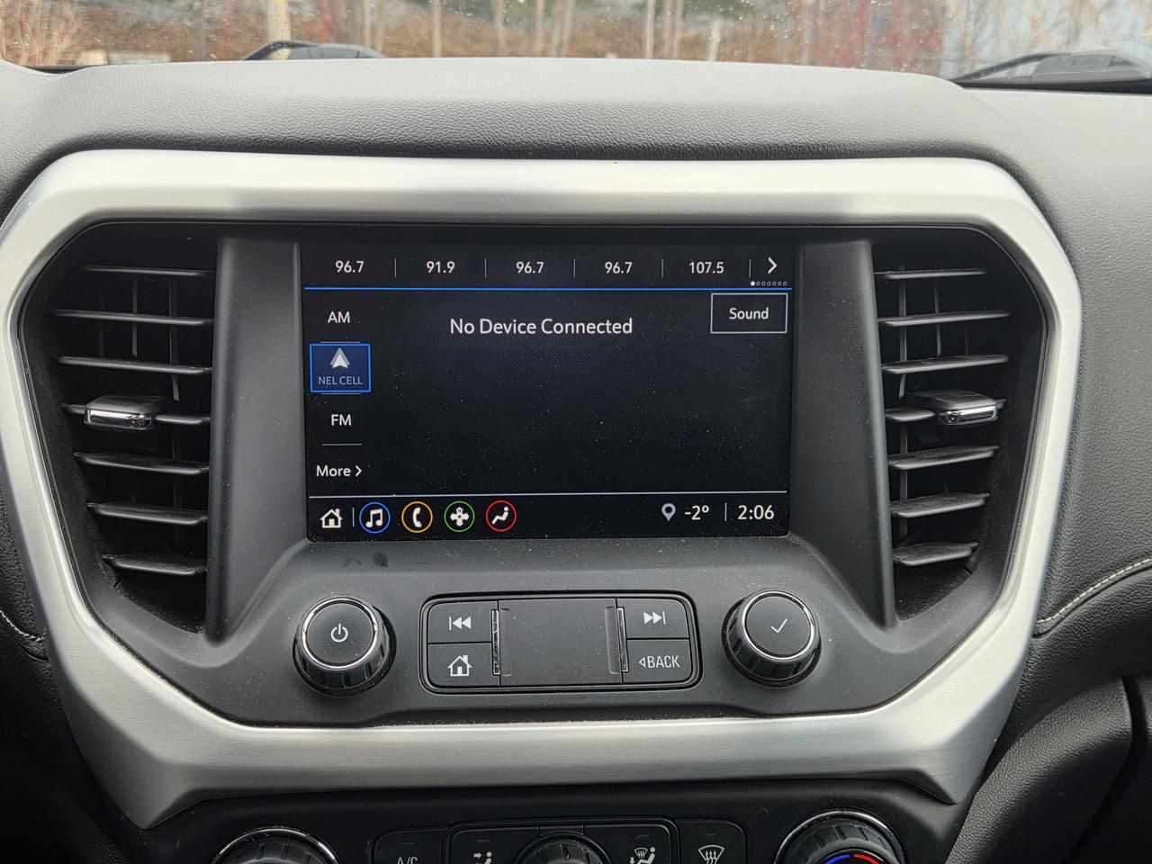 2021 GMC Acadia SLE Photo