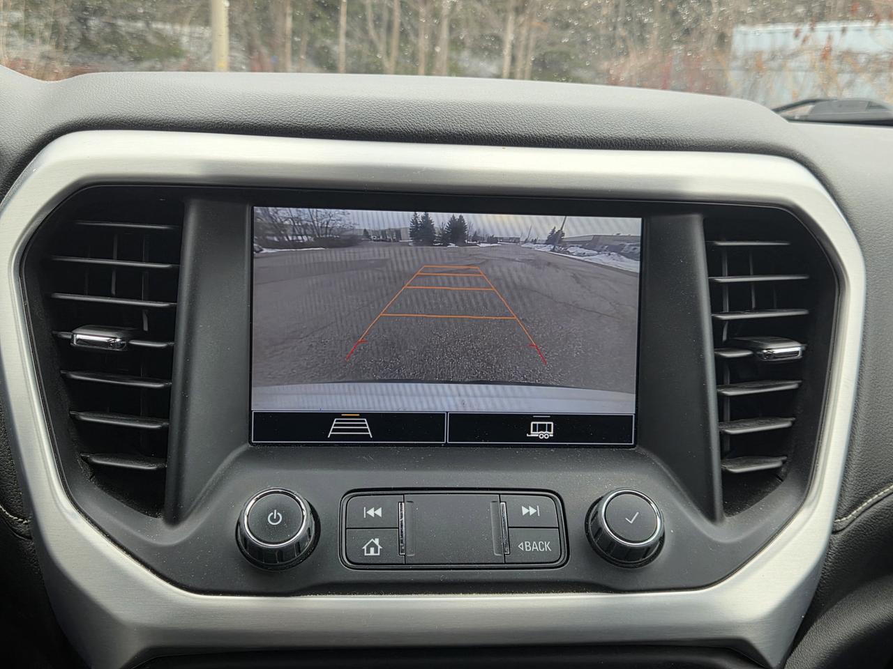 2021 GMC Acadia SLE Photo