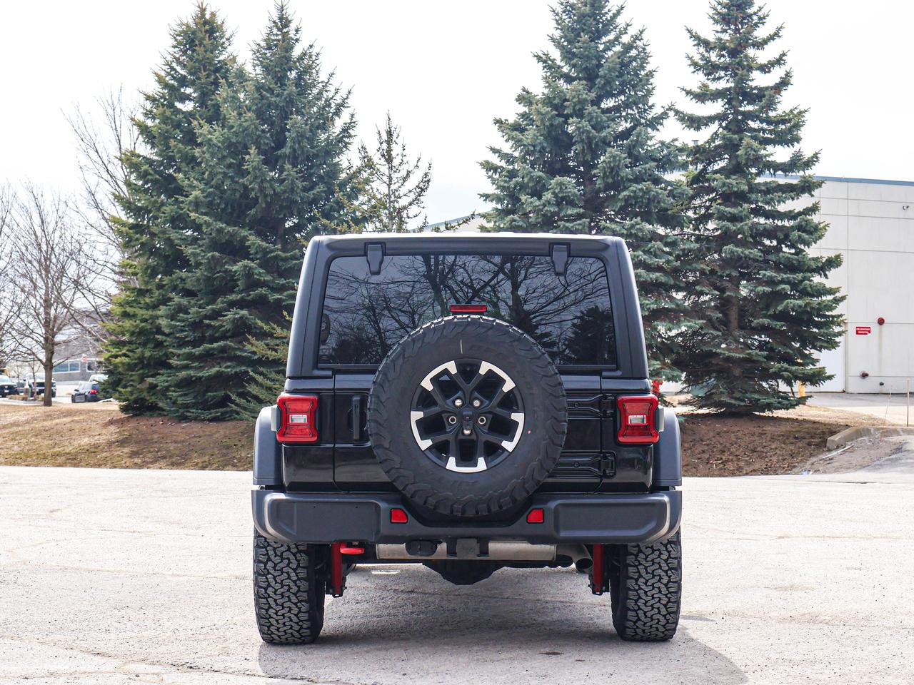 2024 Jeep Wrangler RUBICON Photo