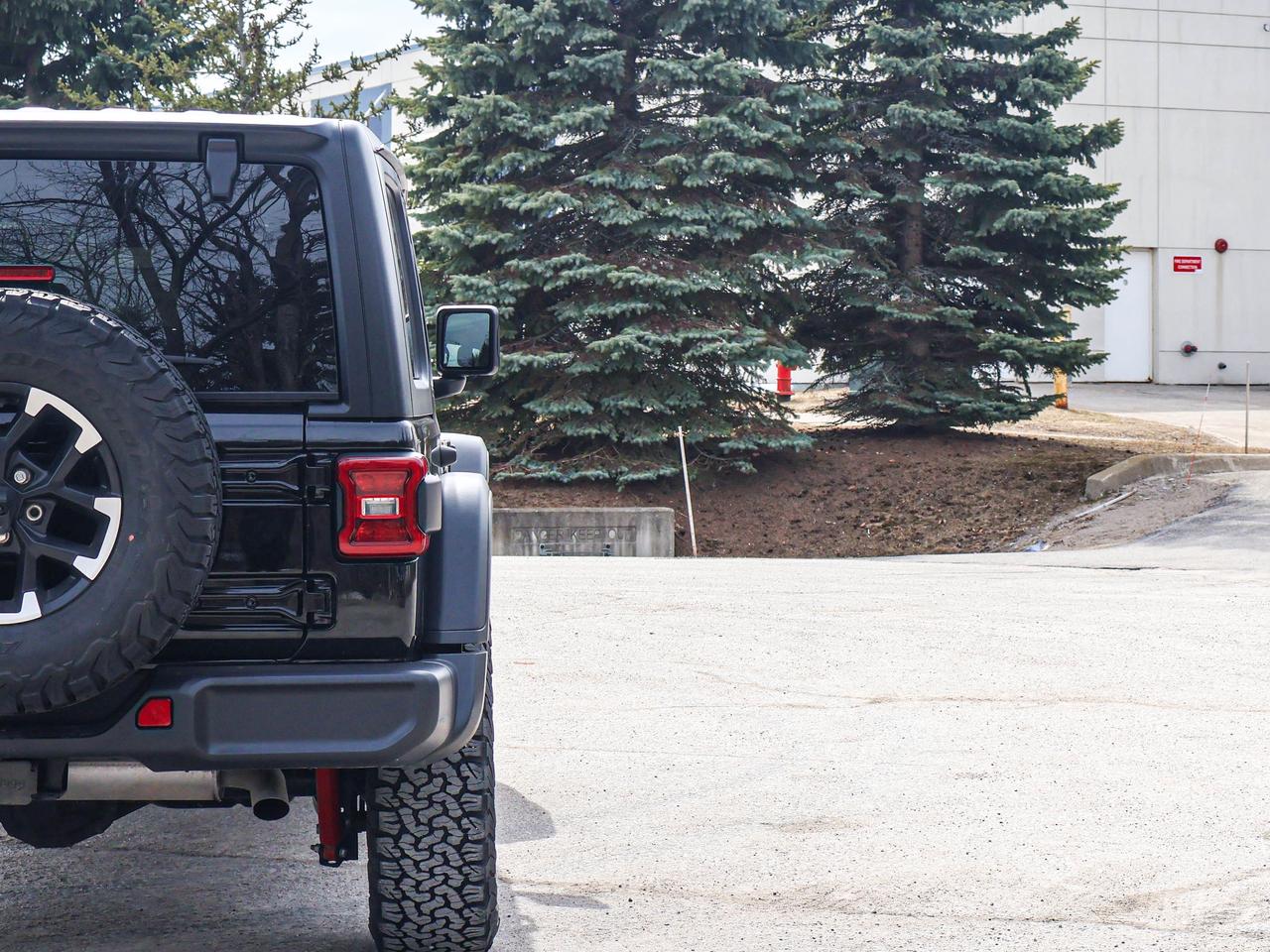 2024 Jeep Wrangler RUBICON Photo