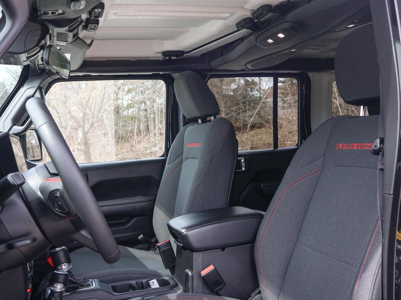 2024 Jeep Wrangler RUBICON Photo