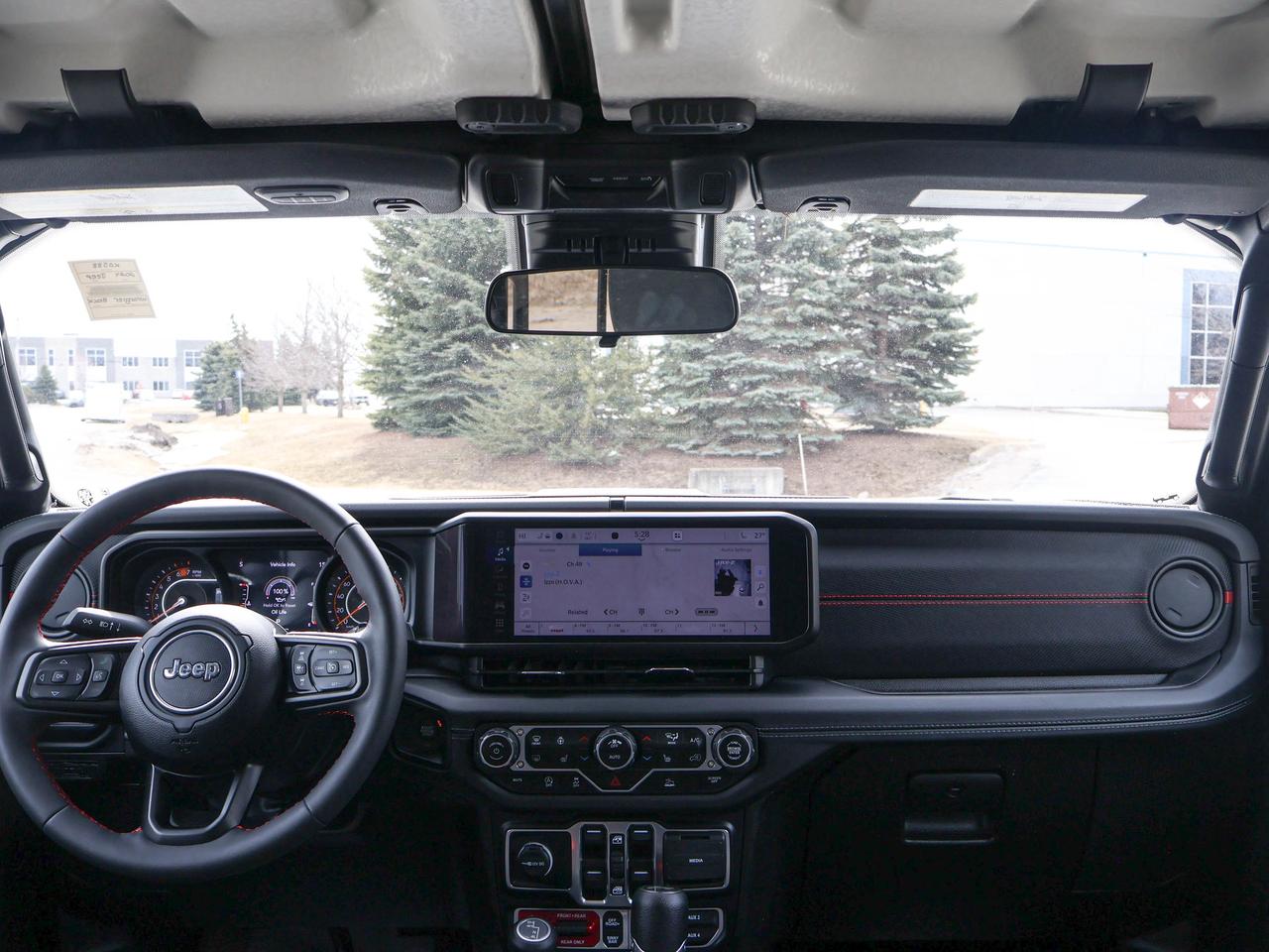 2024 Jeep Wrangler RUBICON Photo