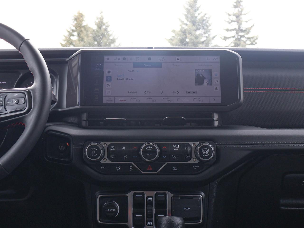 2024 Jeep Wrangler RUBICON Photo