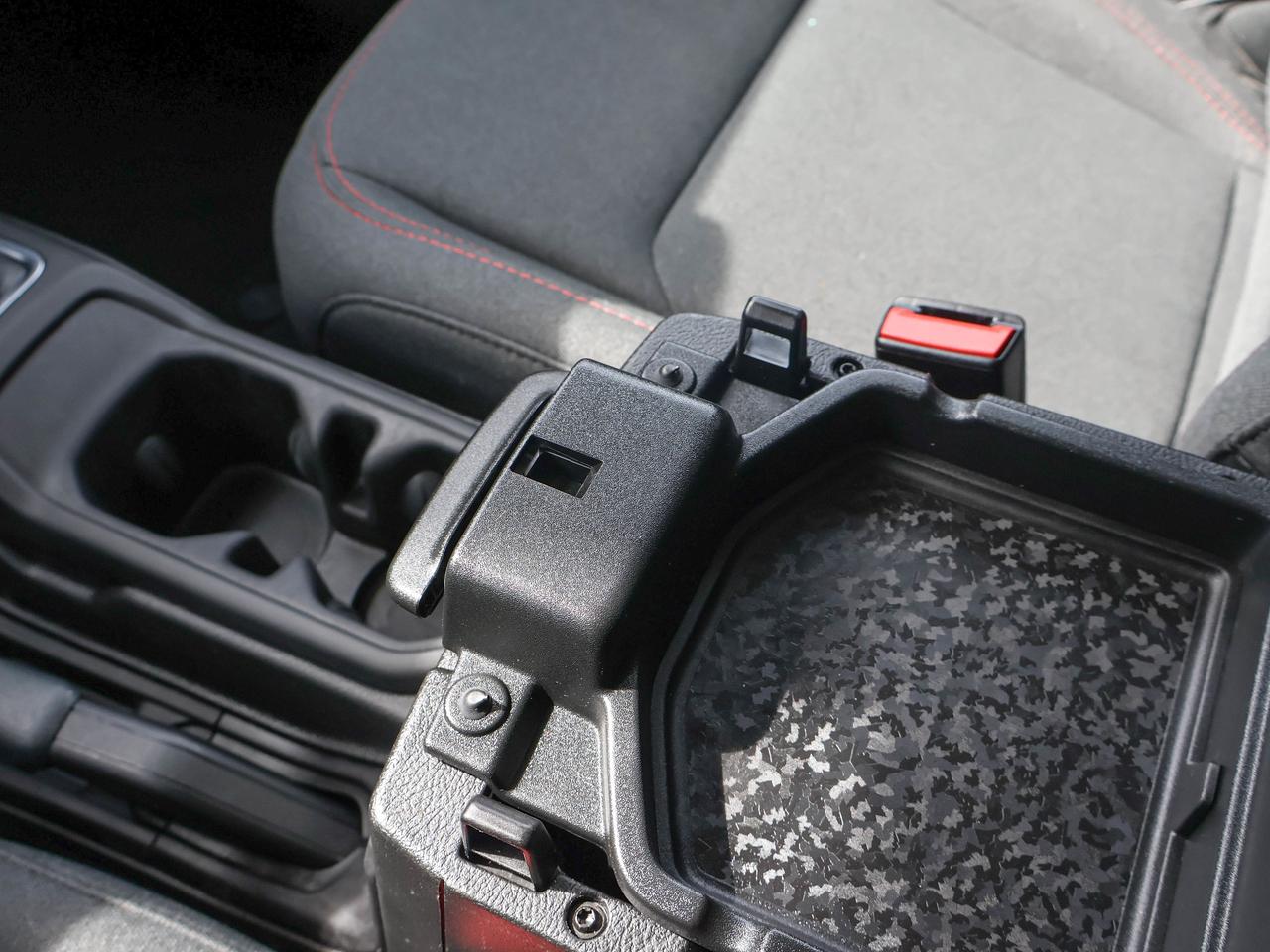 2024 Jeep Wrangler RUBICON Photo