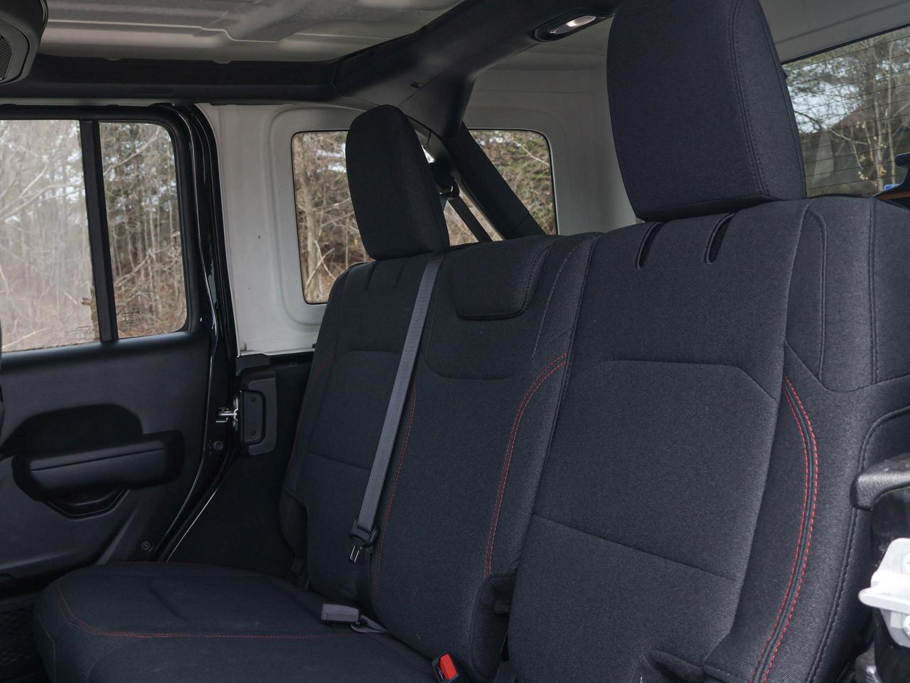 2024 Jeep Wrangler RUBICON Photo