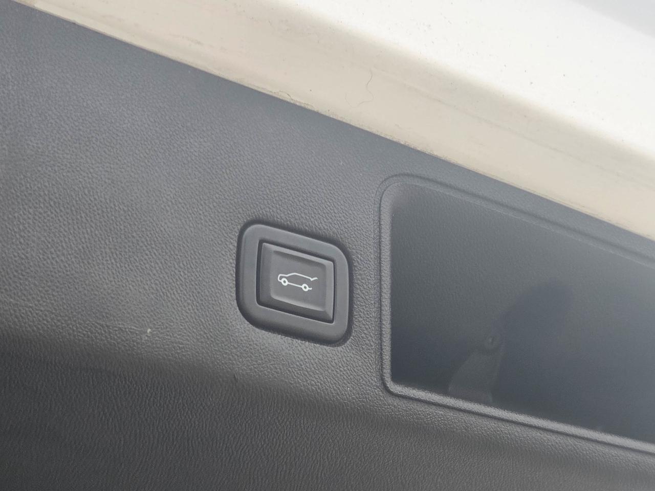 2020 GMC Terrain SLE Photo